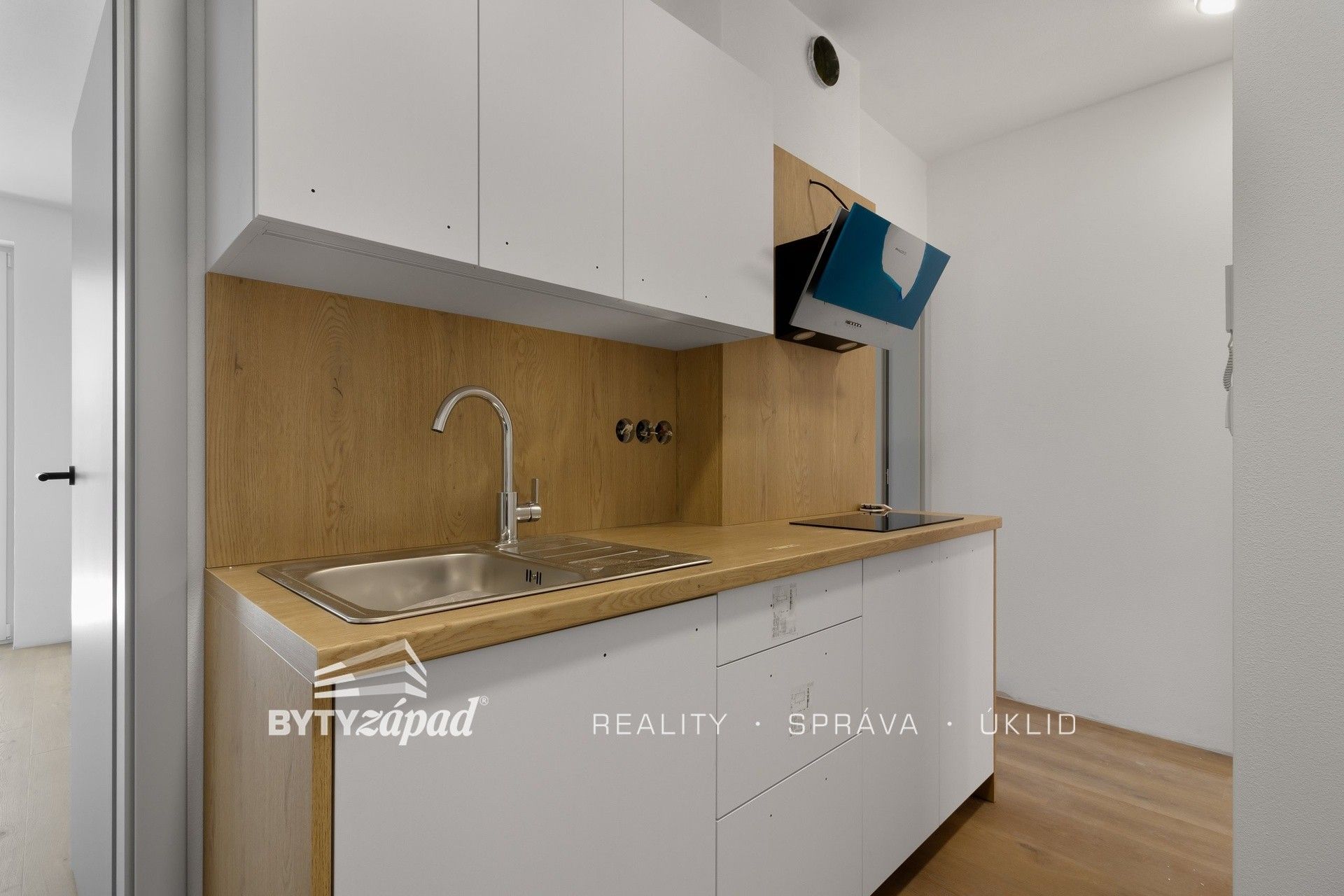 Byt 2+kk · 42 m² · Cínová, Plzeň - 3