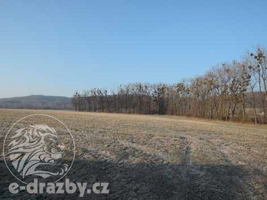 Zemědělské pozemky, Semanín, 9 293 m²