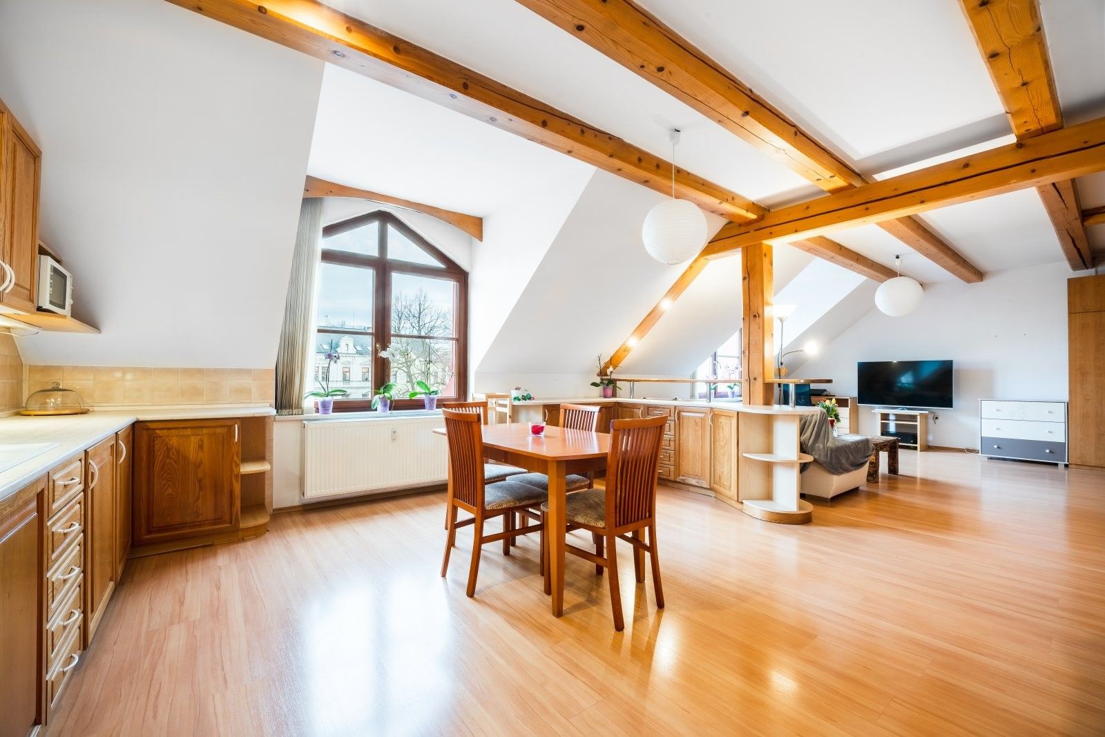Prodej byt 4+kk - náměstí T. G. Masaryka, Rokytnice v Orlických horách, 153 m² - 5