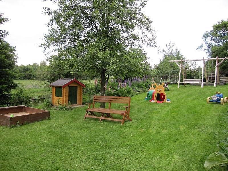 Chaty, Domanín u Bystřice nad Pernštejnem, Kraj Vysočina - 2