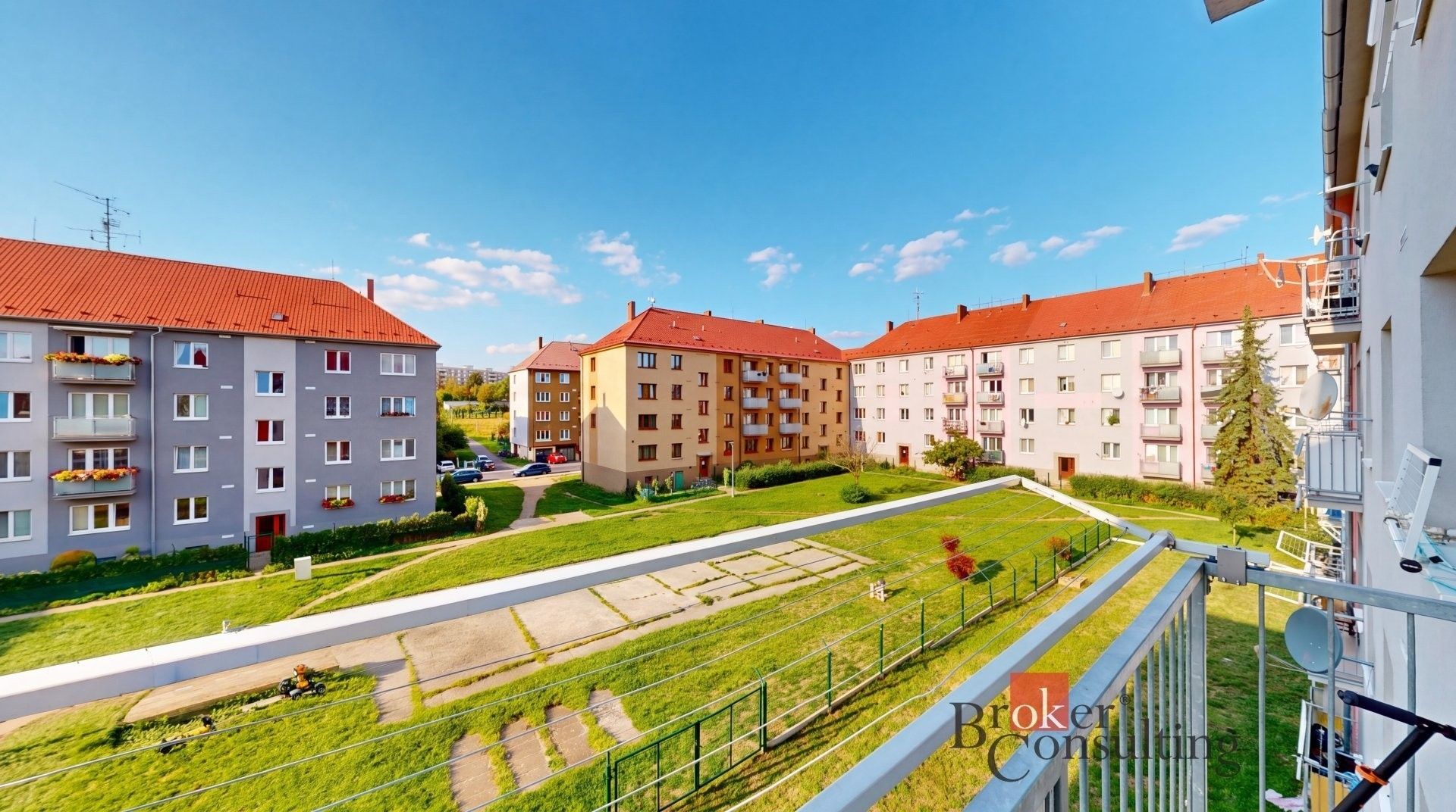 2+1, K. H. Máchy, Jirkov, 52 m² - 2