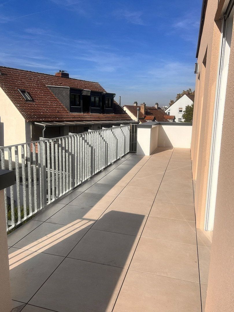 3+1, Frankfurt Heddernheim Hessen 60439, 83 m² - 1