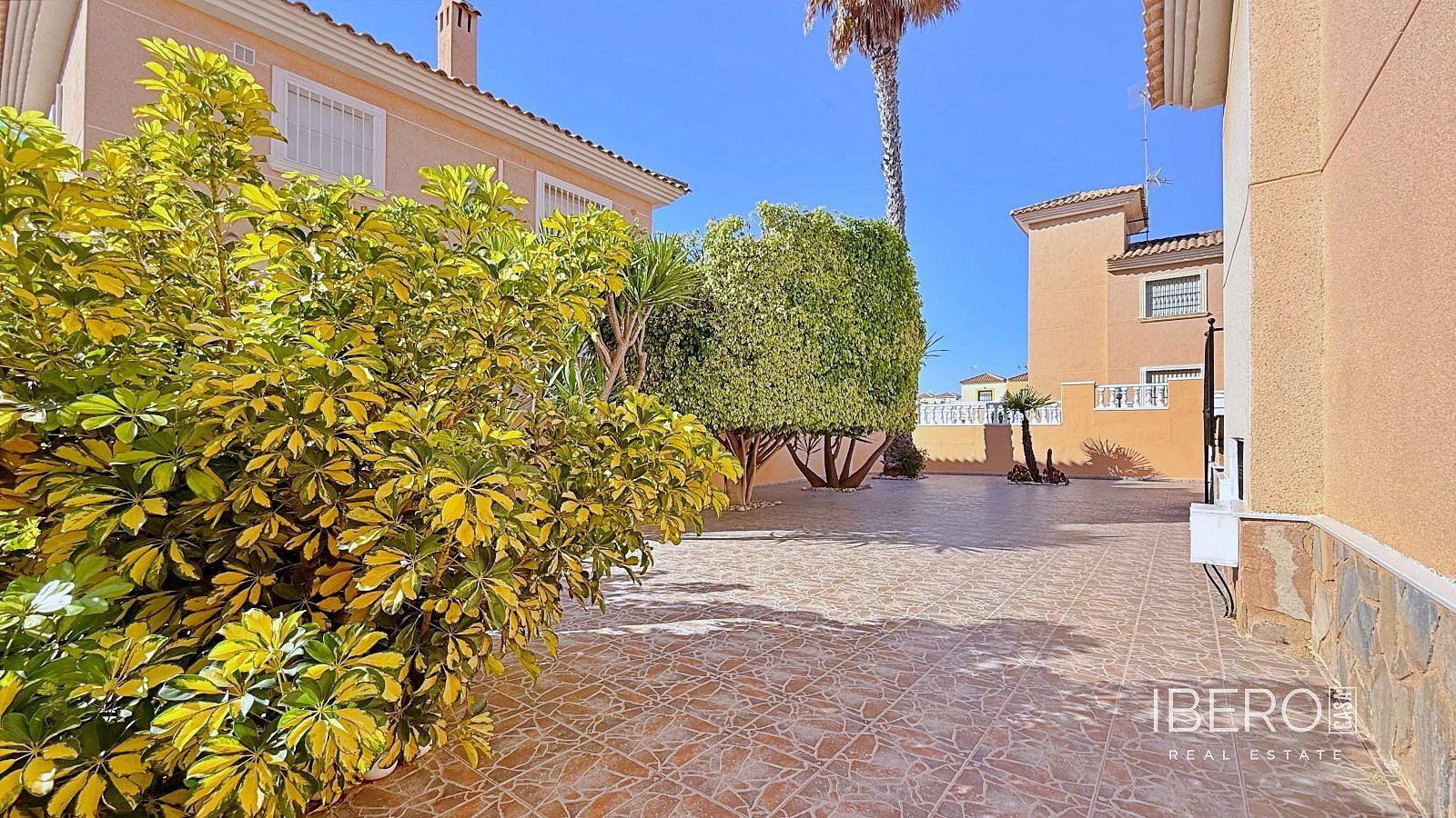 Prodej rodinný dům - Orihuela Costa, ES, 198 m² - 5