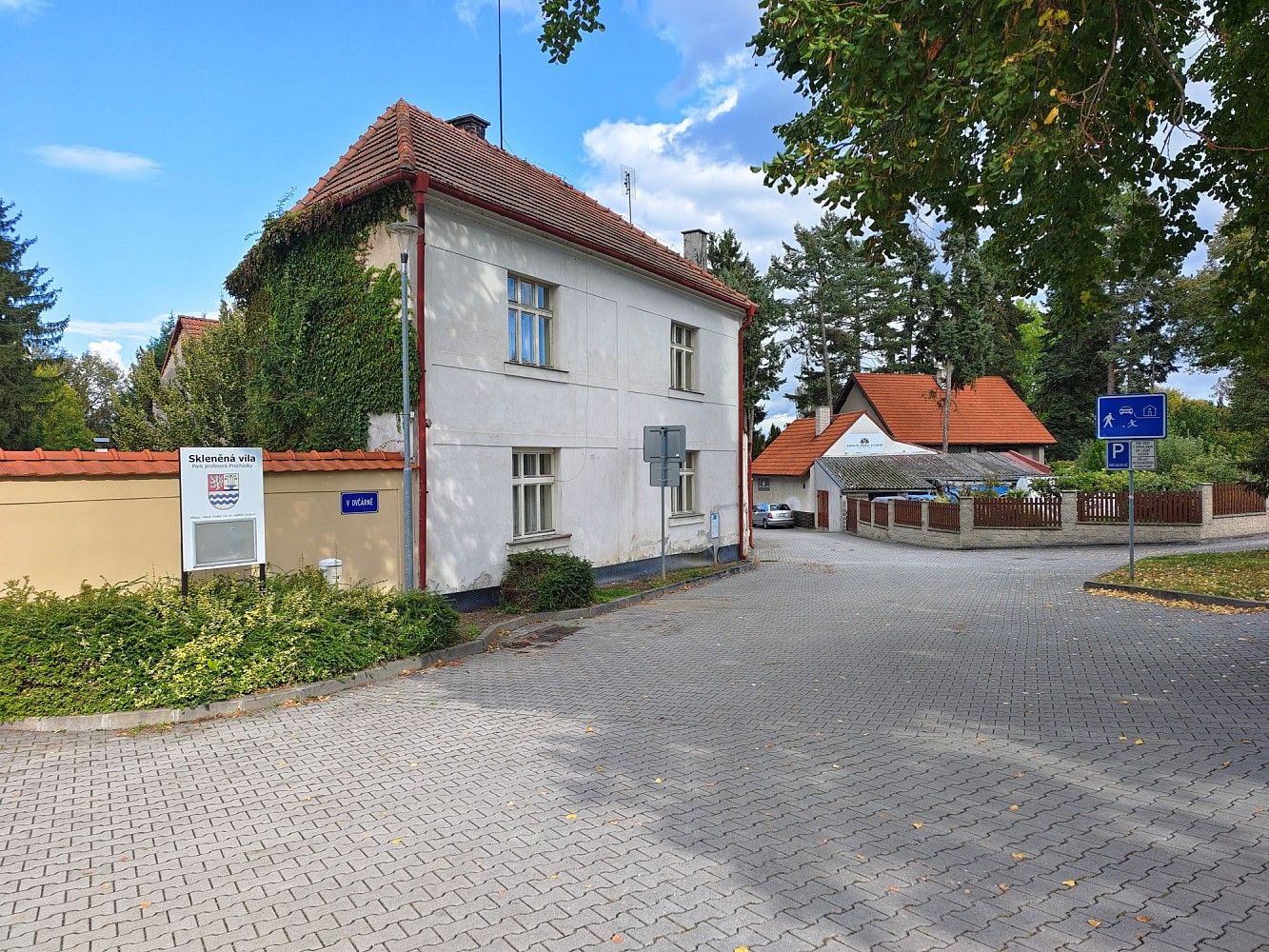 Prodej rodinný dům - V Ovčárně, Lázně Toušeň, okres Praha-východ, 230 m² - 5