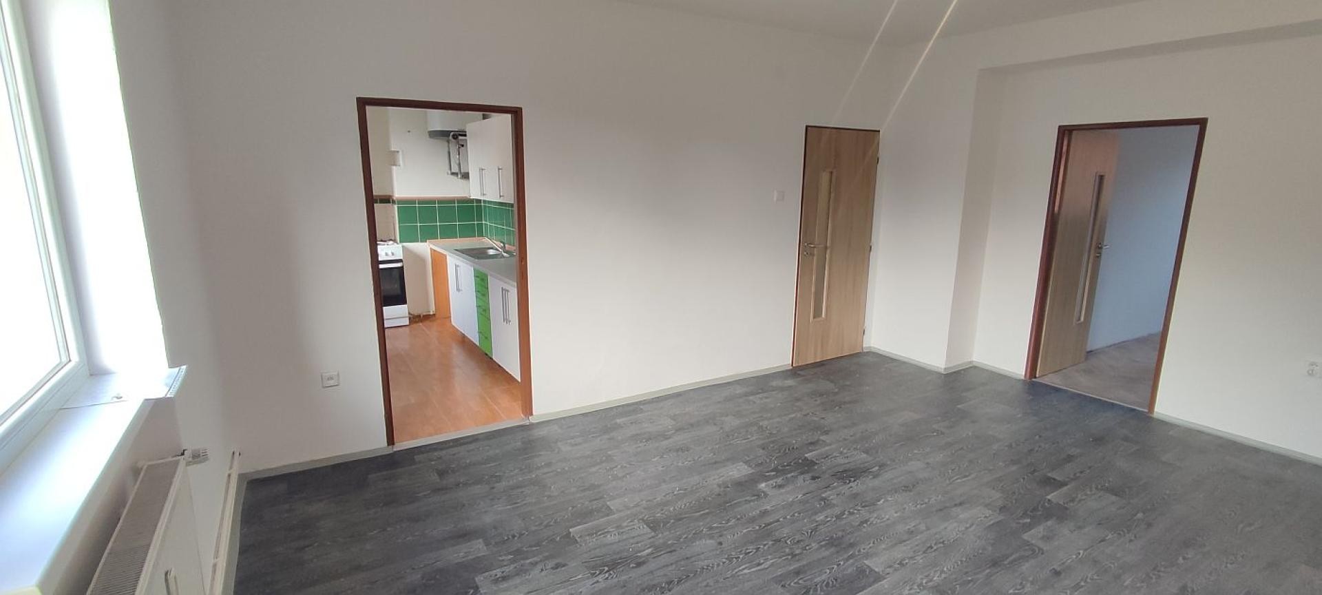 Byt 2+1 · 56 m² · Kasární náměstí 128, Cheb - 3
