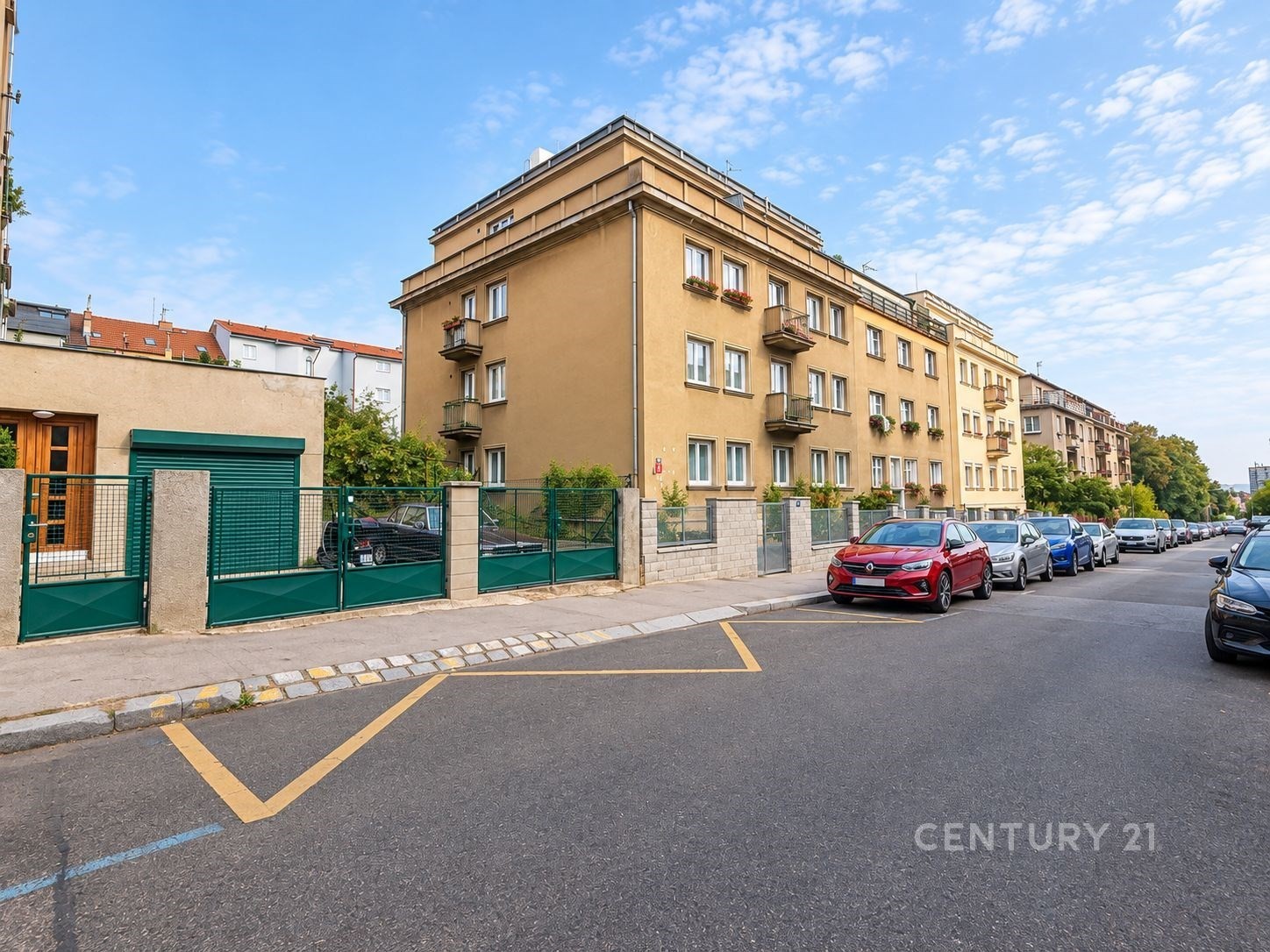 Pronájem garáž - Na dlouhém lánu 402, Praha Vokovice, 14 m² - 5