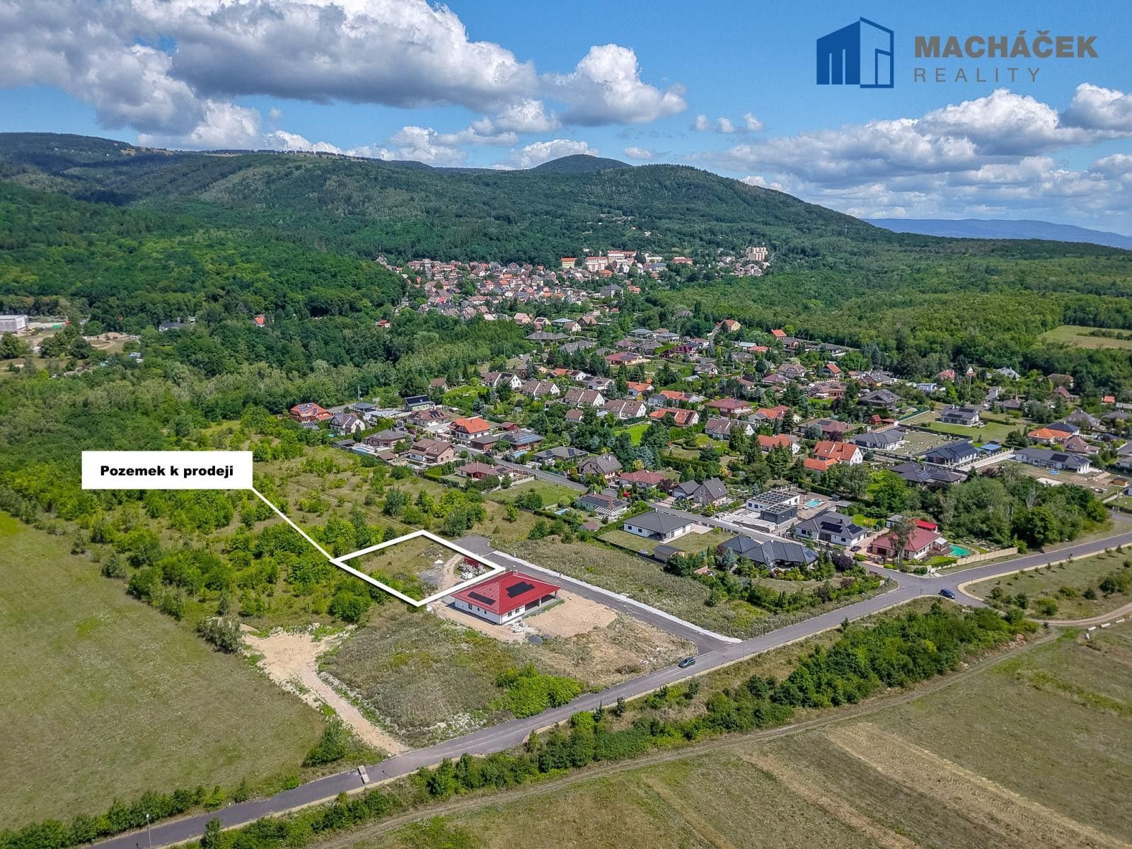 Pozemek pro bydlení, 938 m²