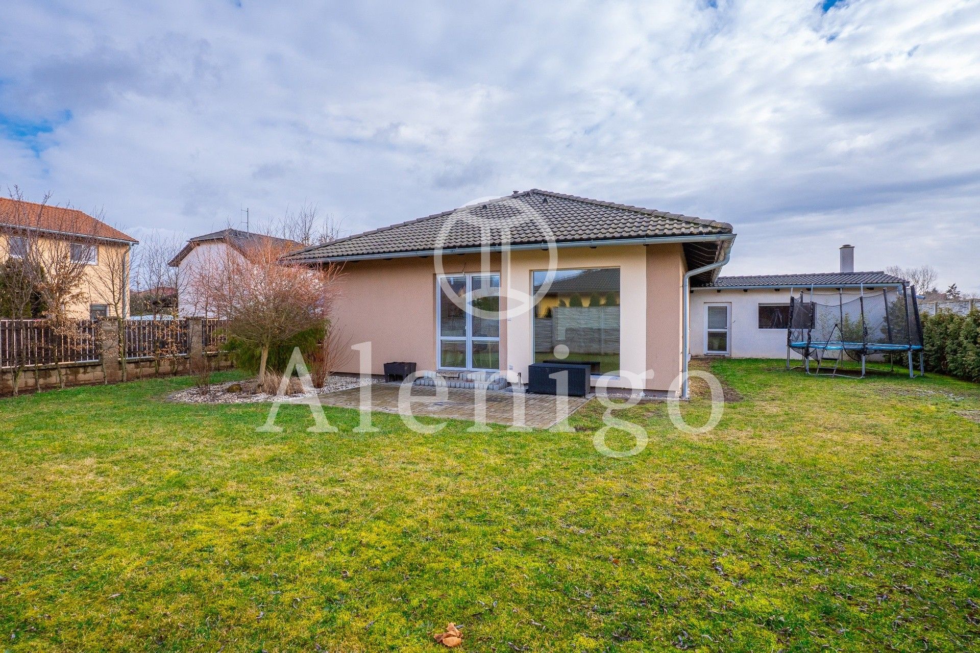 Prodej rodinný dům - Květná, Kostelec nad Labem, 84 m²