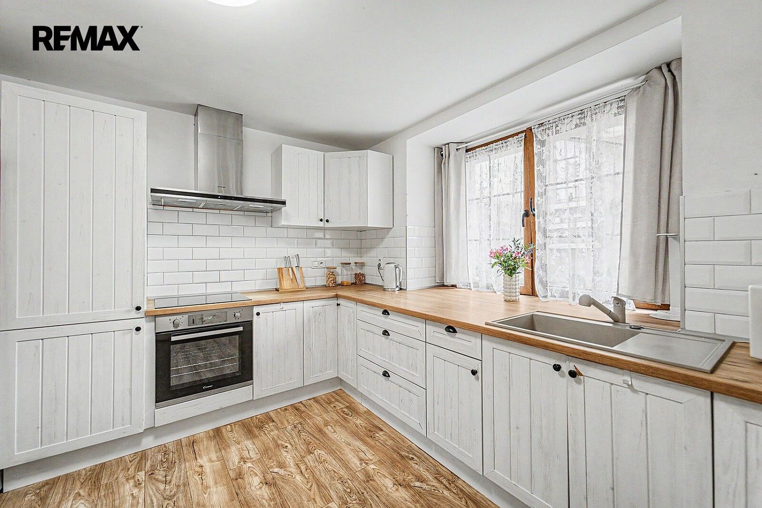 Rodinný dům · 151 m² · Úhonice, okres Praha-západ, Středočeský kraj - 4
