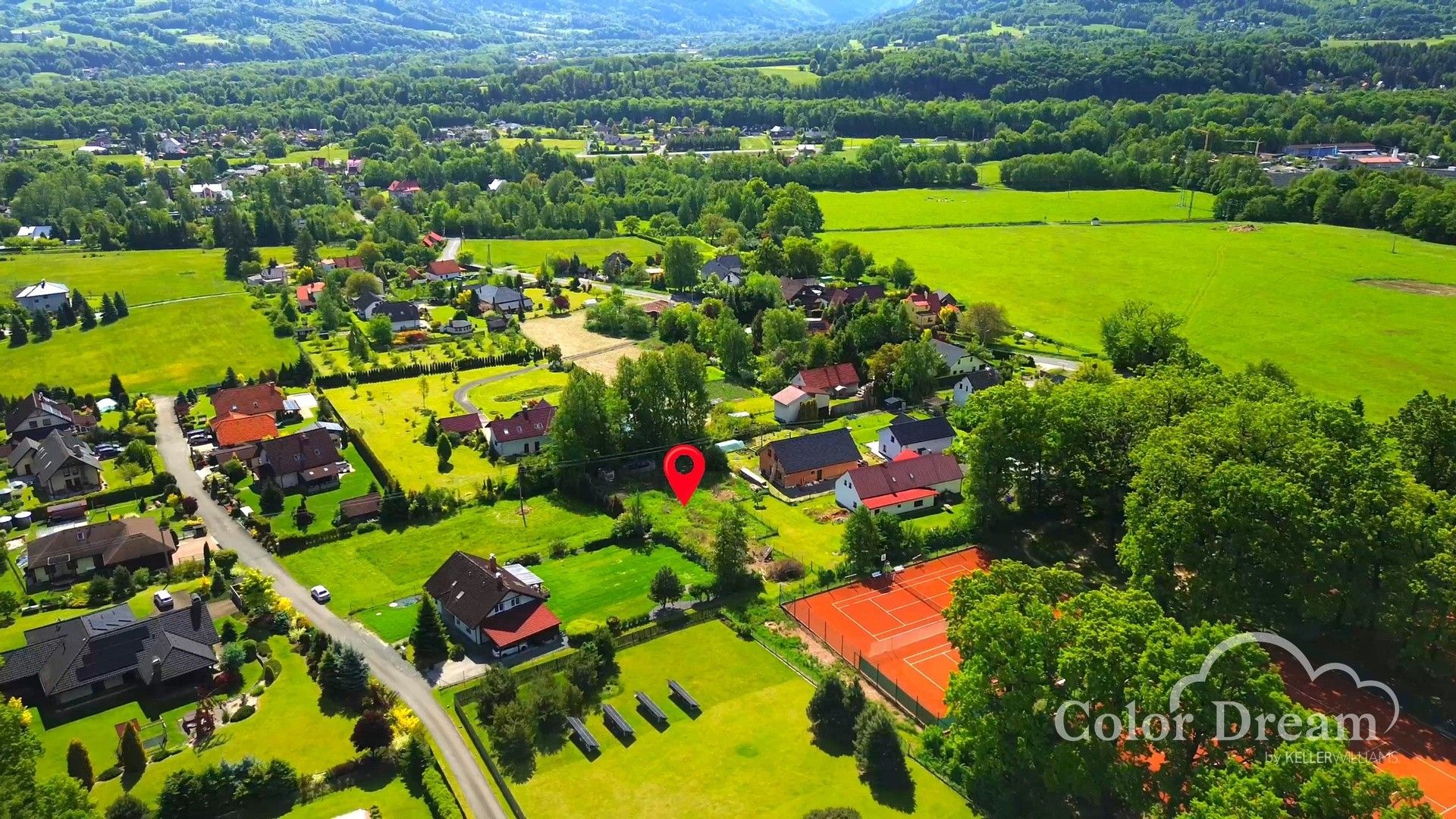 Prodej pozemek pro bydlení - Pstruží