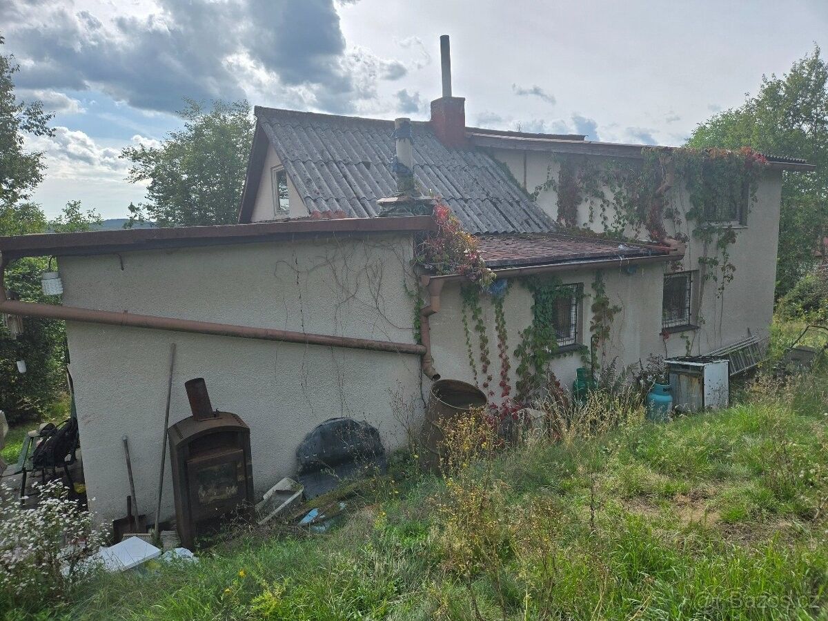 Chata · Hvozdnice, 252 05 - 4