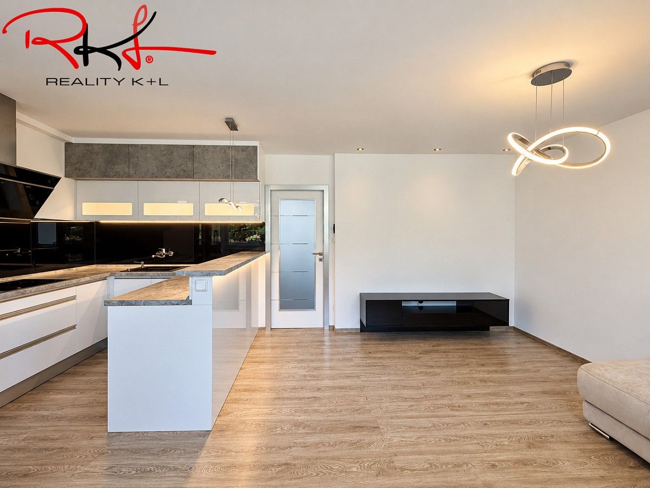 4+kk, Generála Janouška, Praha 9 - Černý Most, 97 m² - 2