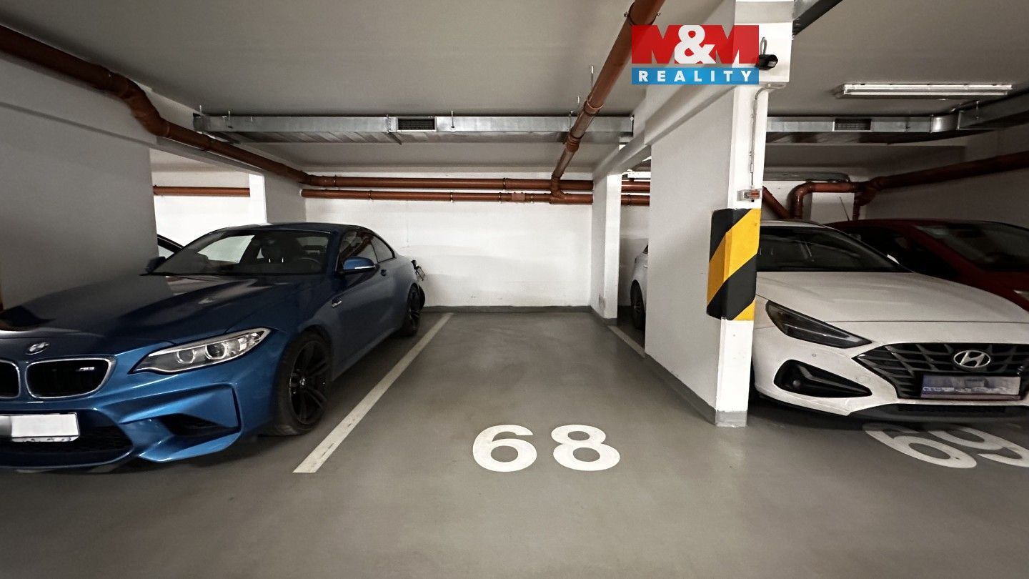 Ostatní, Názovská, Praha, 18 m²