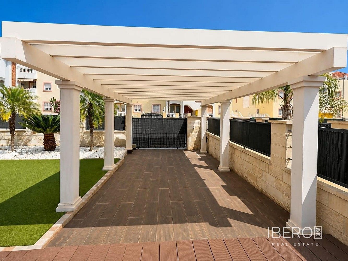 Prodej rodinný dům - La Zenia, ES, 250 m² - 2
