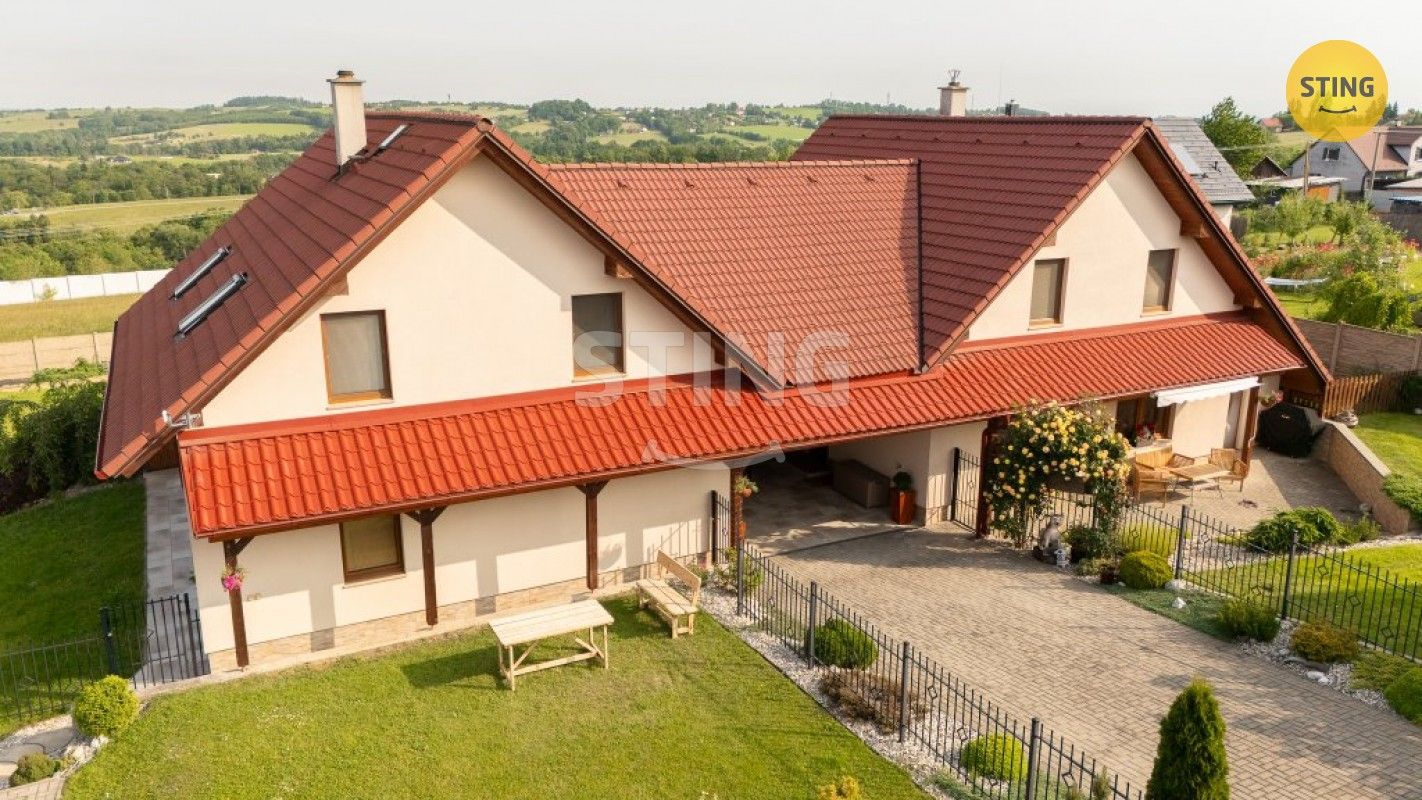 Prodej rodinný dům - Horní Žukov, Český Těšín, 340 m²