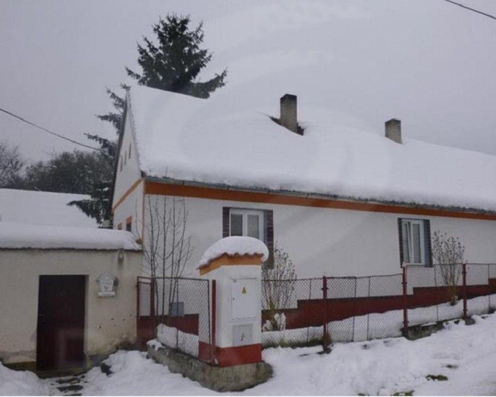 Prodej rodinný dům - Záříčí, Dírná, 100 m²