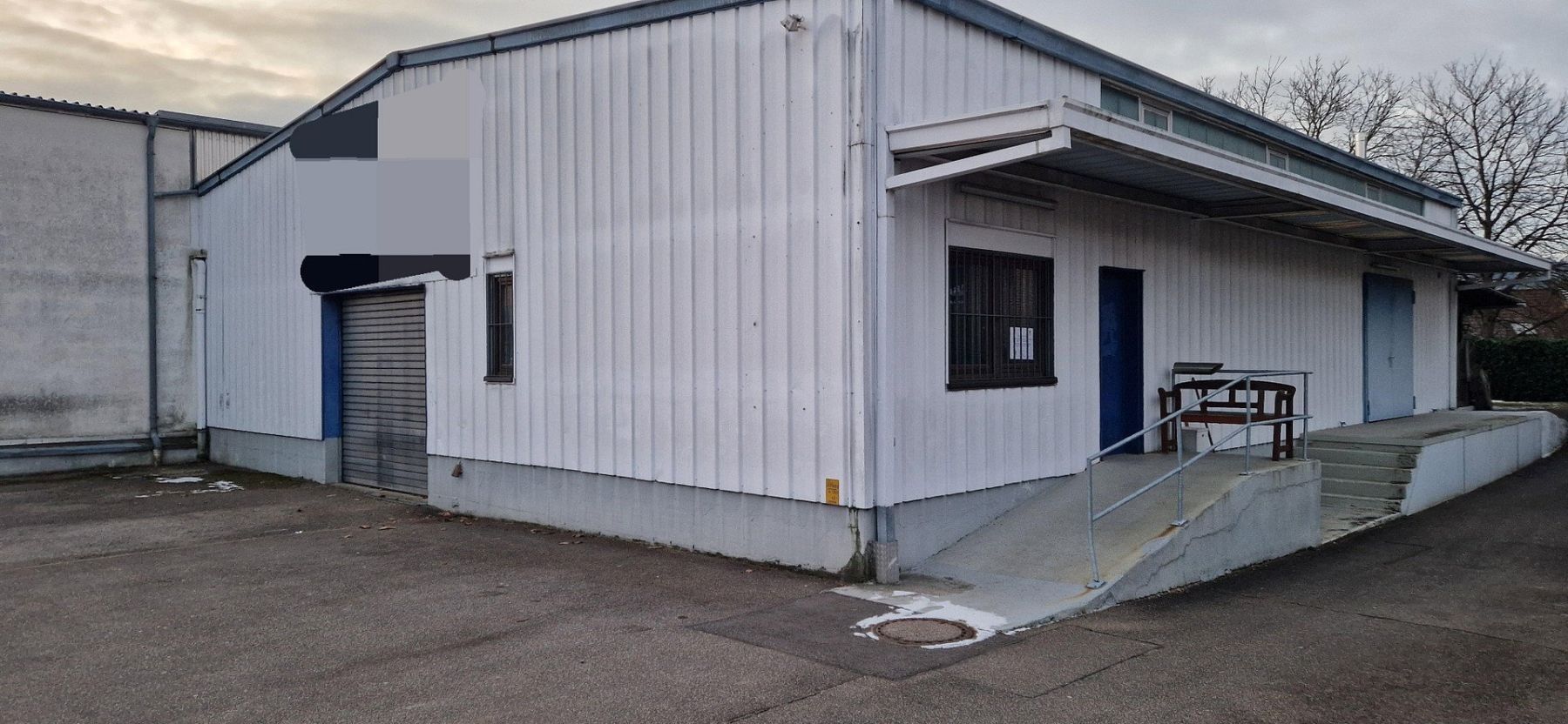 Obchodní prostory, , Bádensko-Württembersko, 370 m² - 2