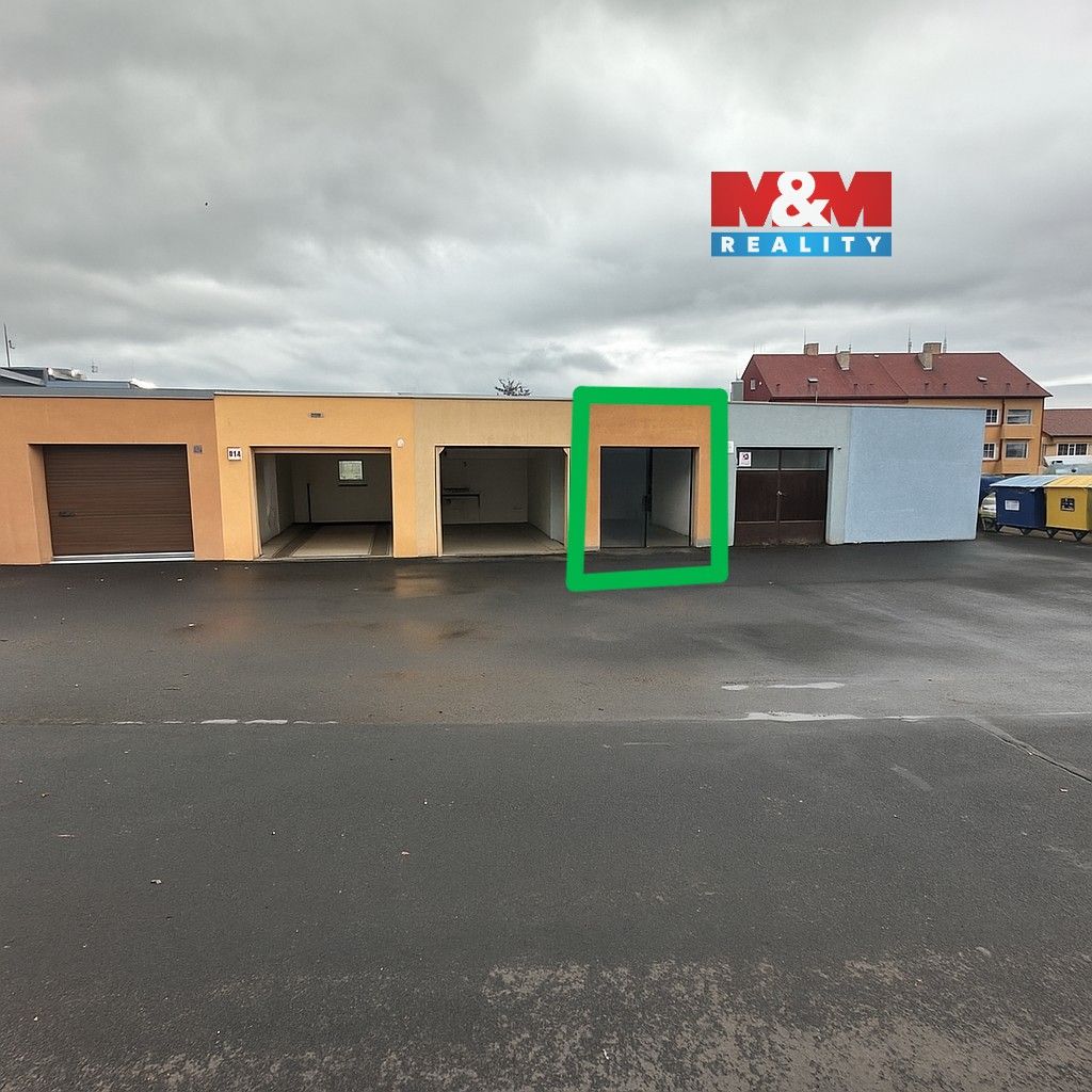 Garáže, Na skalce, Jirkov, 22 m²