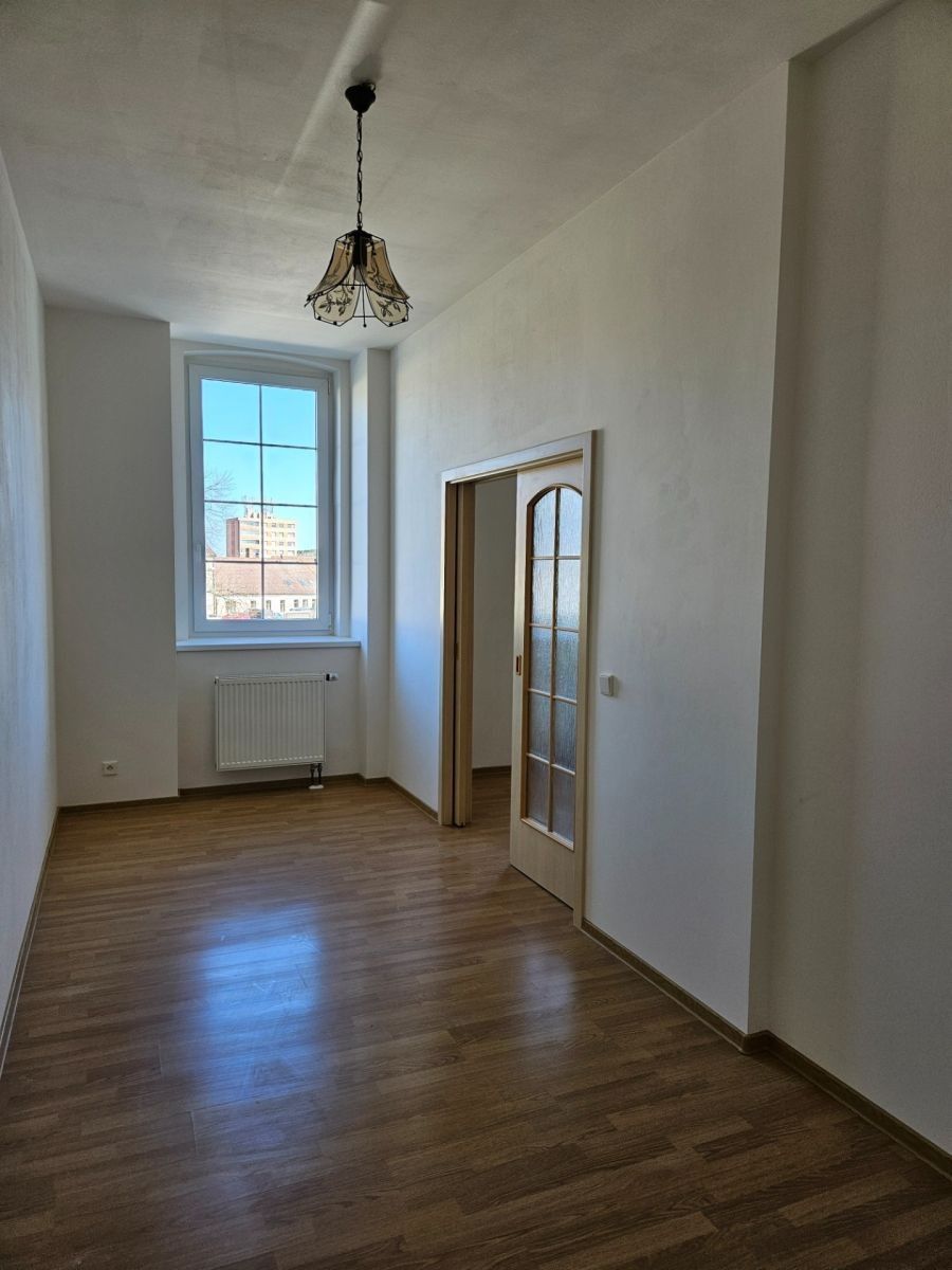 2+kk, Komenského, Neveklov - Neveklov, Středočeský kraj, 35 m² - 2