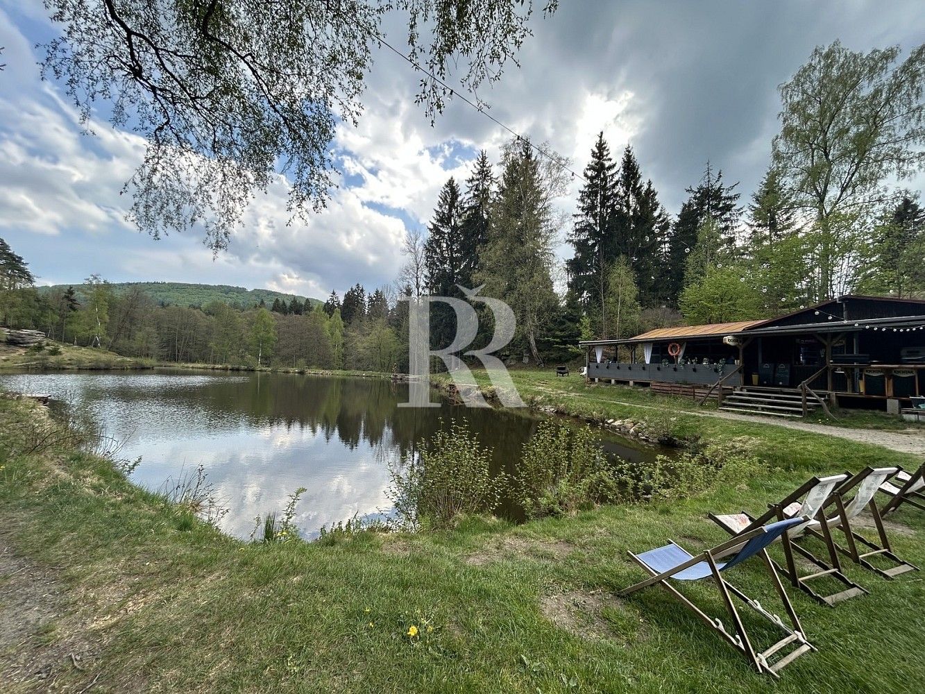 Zahrada, 122 m²