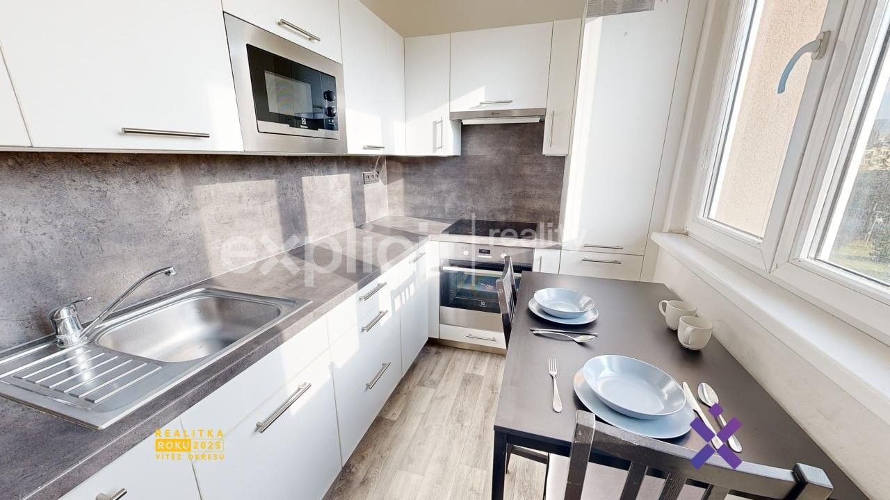 2+1, třída Svobody, Zlín, 48 m²