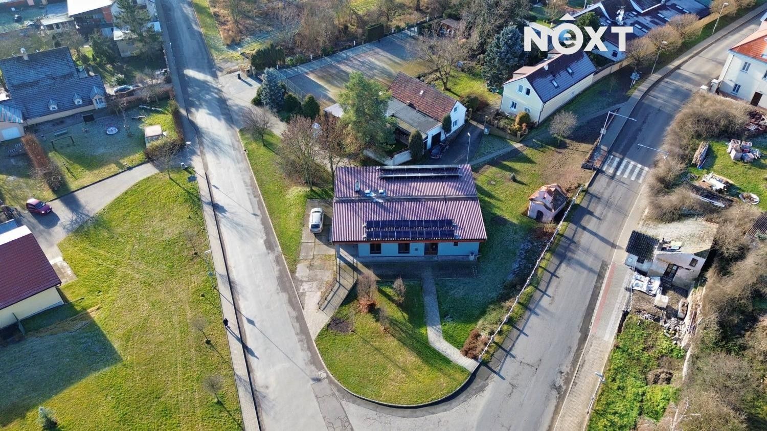 Pronájem obchodní prostory - Studeněves, 193 m²