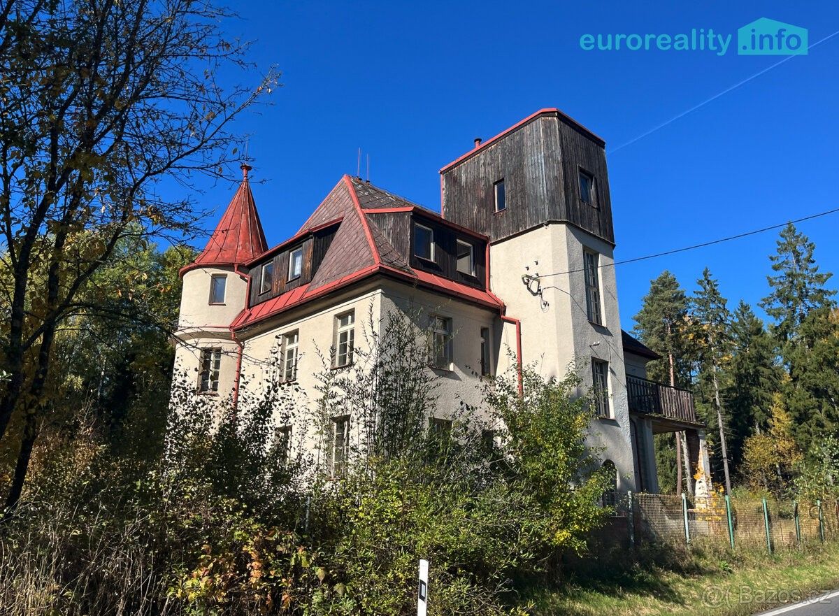 Rodinné domy, Drmoul, 353 01