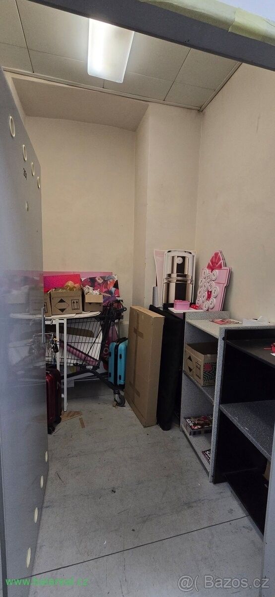 Sklady, Brno, 602 00