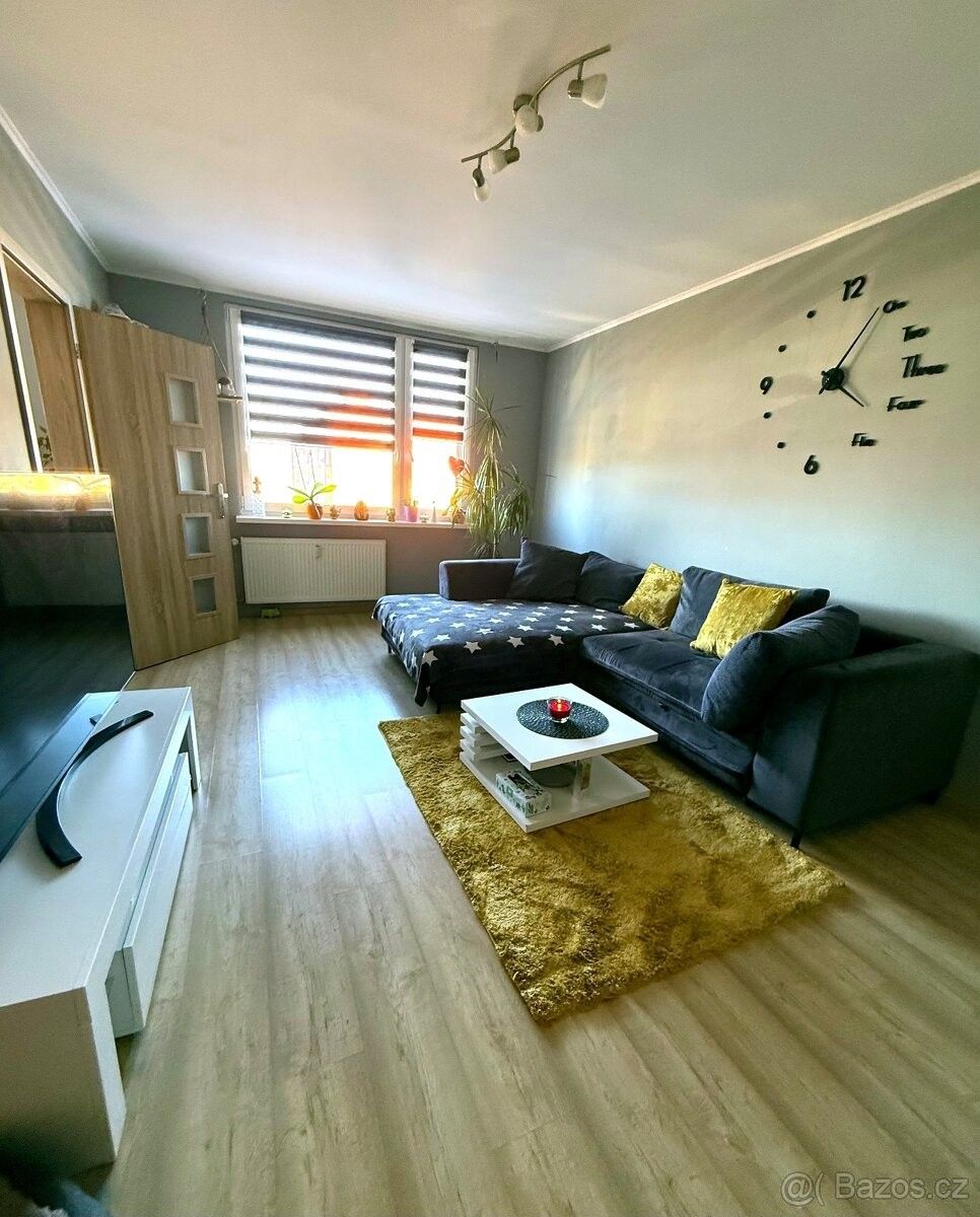 Pronájem byt - Chomutov, 430 04