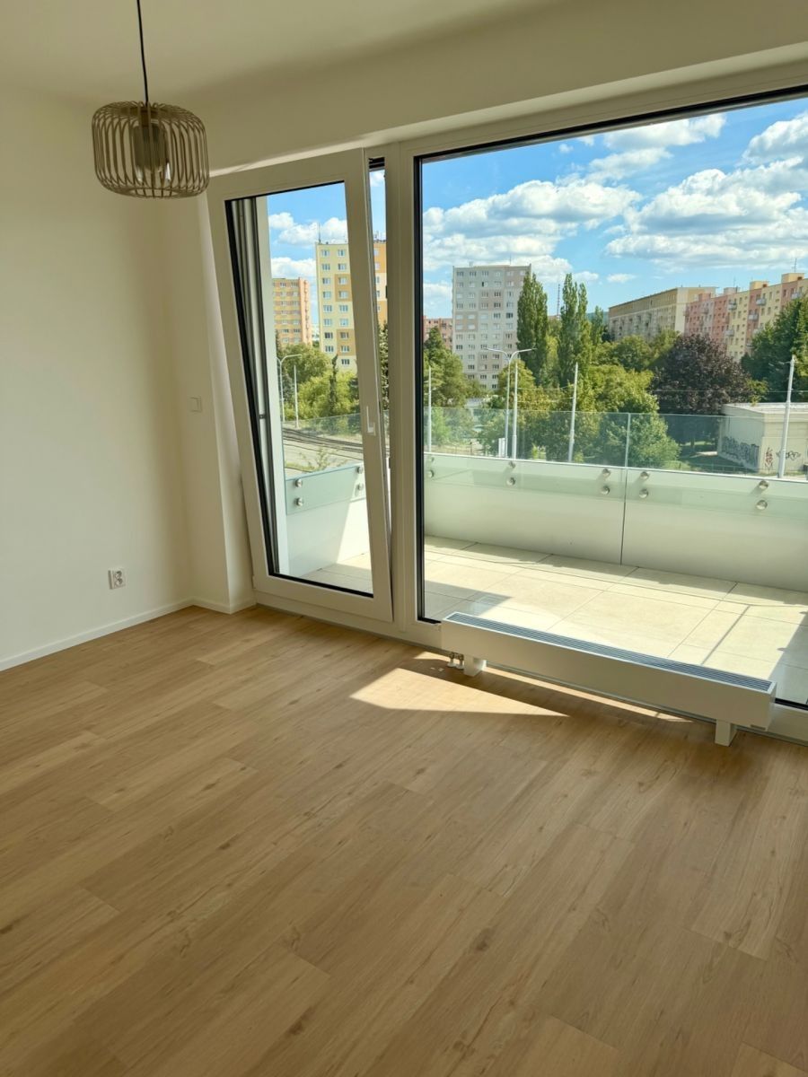 2+kk, třída Generála Píky, Brno - Černá Pole, Jihomoravský kraj, 57 m² - 2