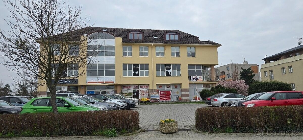 Prodej byt 1+kk - Uherské Hradiště, 686 06, 42 m²