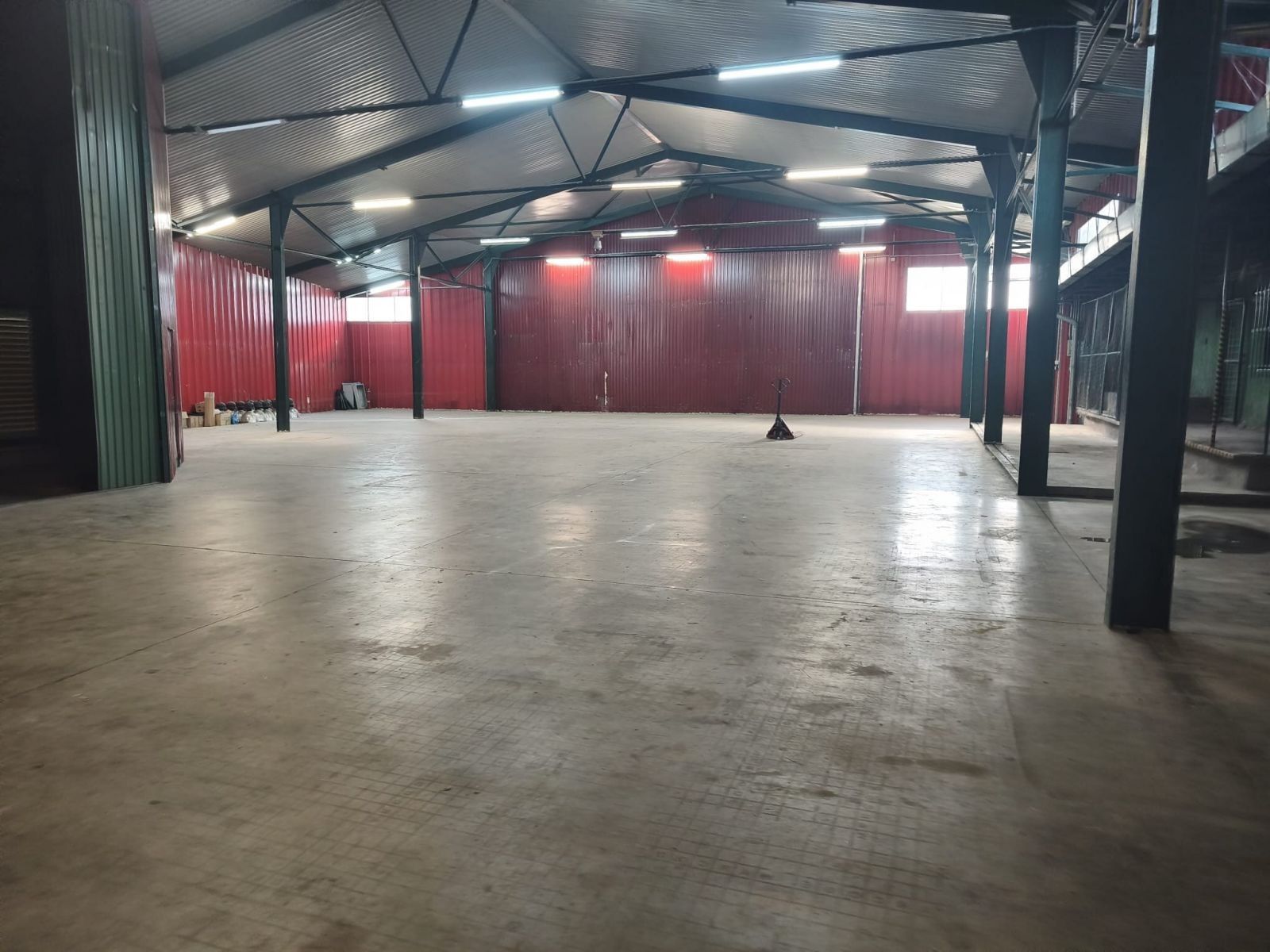 Sklady, Křižíkova , Frýdek-Místek Frýdek, 550 m²