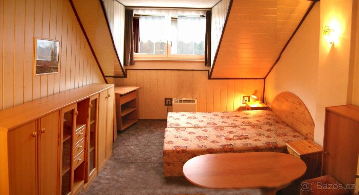 Byty, Březová, 360 01