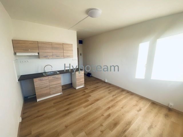 Pronájem byt 1+kk - Větrná, Ústí nad Labem, 20 m²