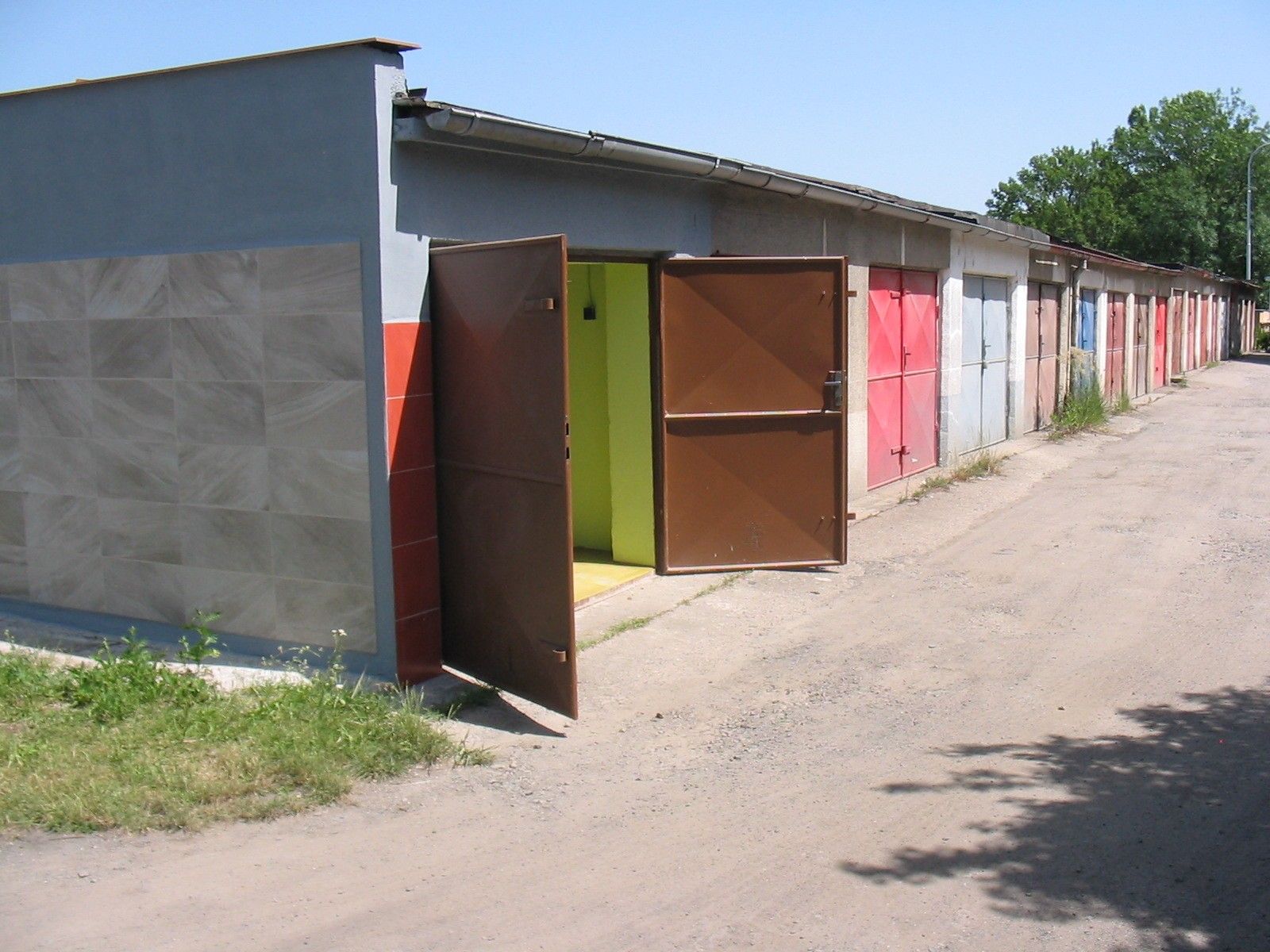 Pronájem garáž - Mladá Boleslav, 8 m²