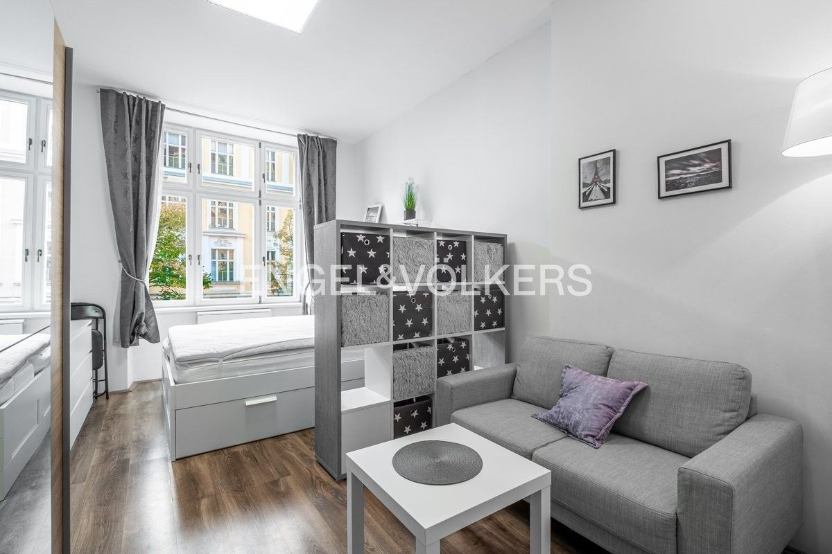 1+kk, Kodaňská, Praha, 20 m²