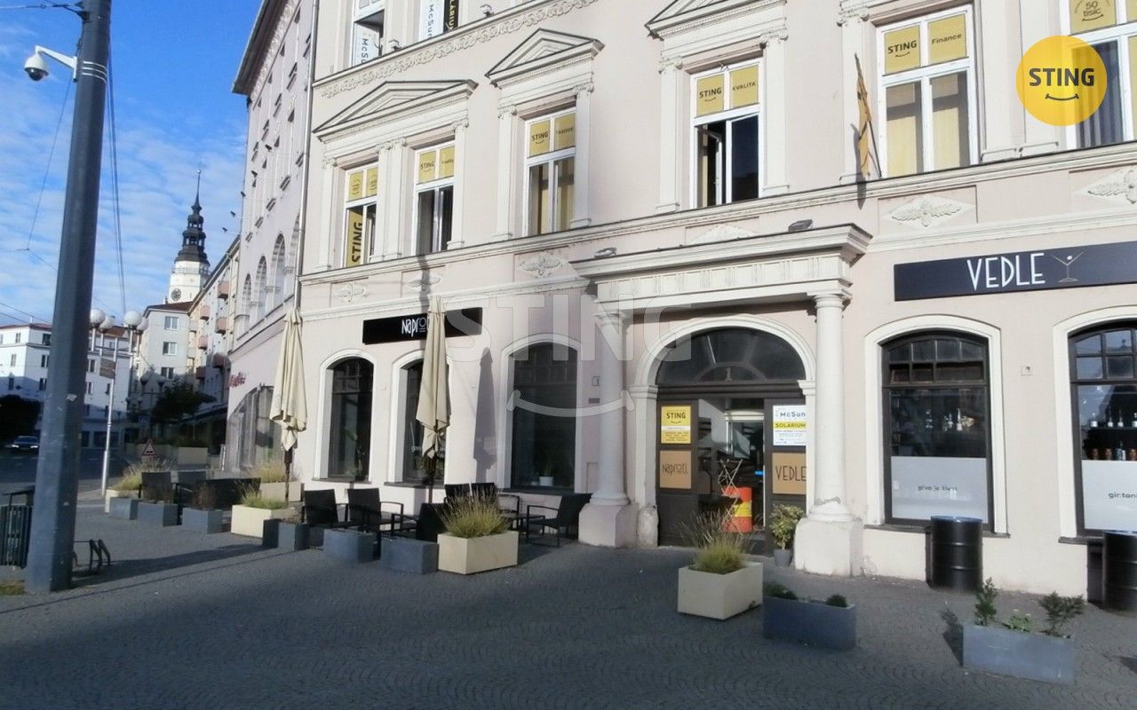 Kanceláře, Dolní náměstí, Opava, 206 m²