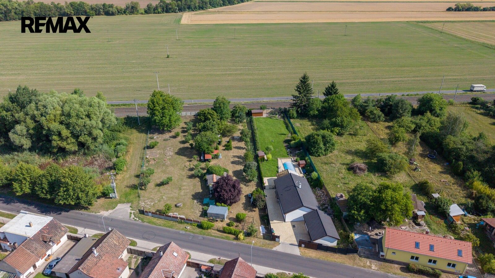 Pozemky pro bydlení, Kostomlaty nad Labem, 1 422 m² - 2