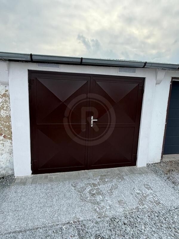 Pronájem garáž - České Budějovice, 370 04