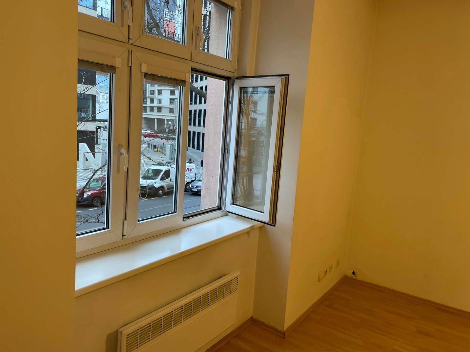 Byt 2+kk · 55 m² · Komunardů, Praha - Holešovice - 4