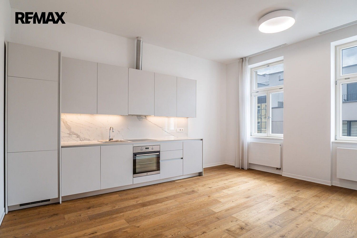 Prodej byt 3+kk - Kmochova, Praha 5 - Smíchov, 69 m² - 2