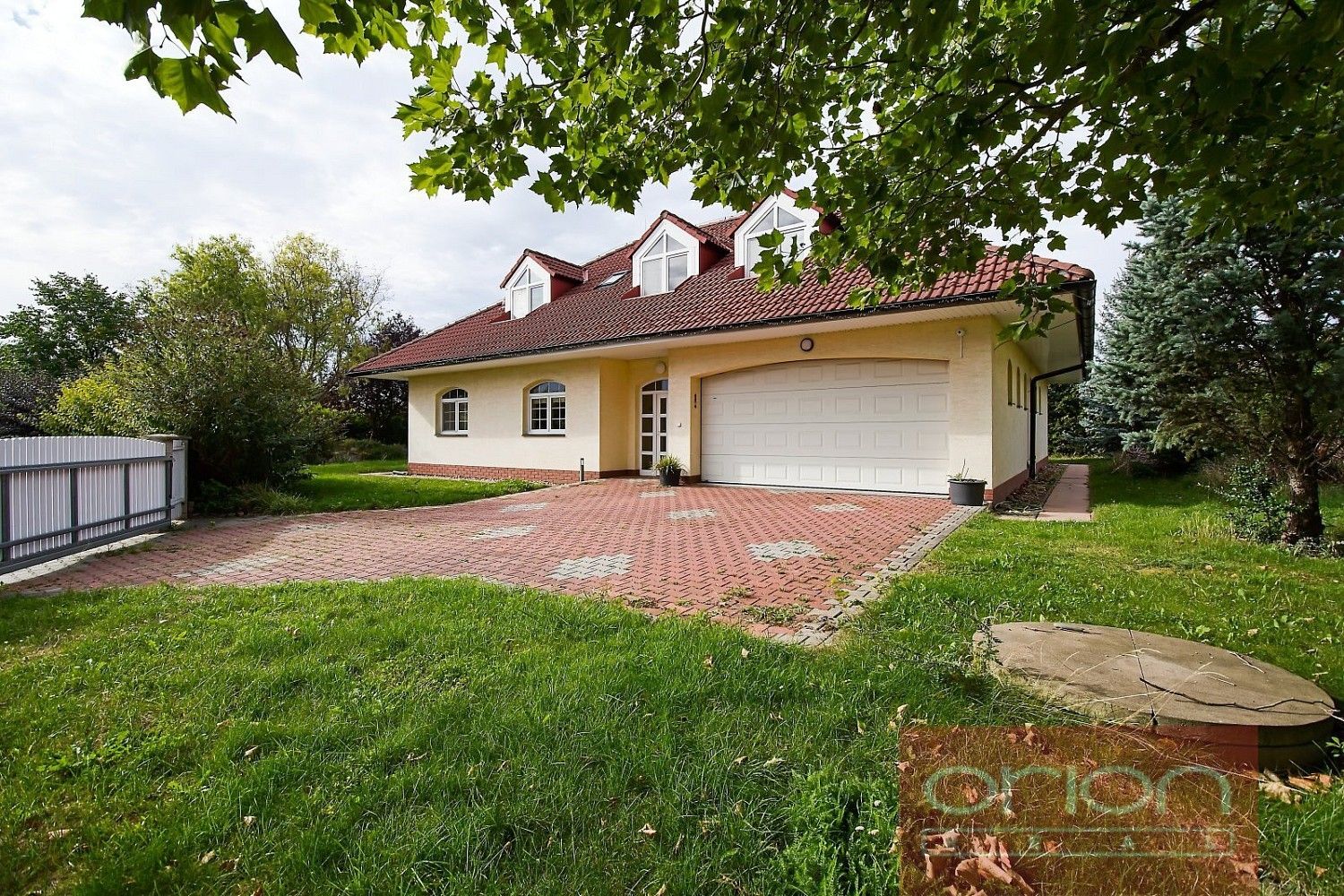 Rodinný dům, 302 m²