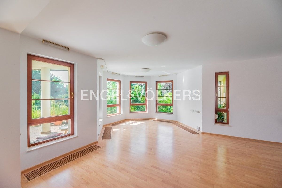 Rodinný dům · 440 m² · Na cípu 443, Praha Újezd u Průhonic - 3