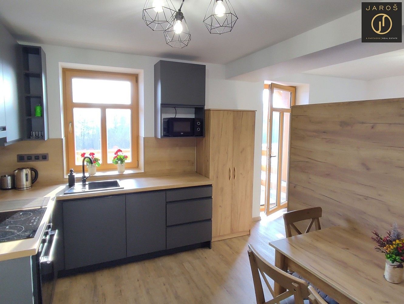 Prodej byt 2+kk - Horní Planá - Hůrka, okres Český Krumlov, 48 m² - 5