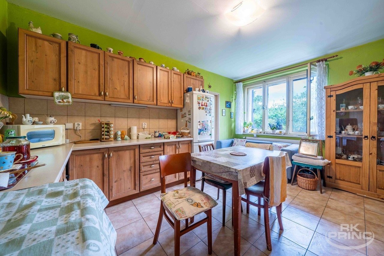 Prodej rodinný dům - Kostelní, Vráž, 450 m²