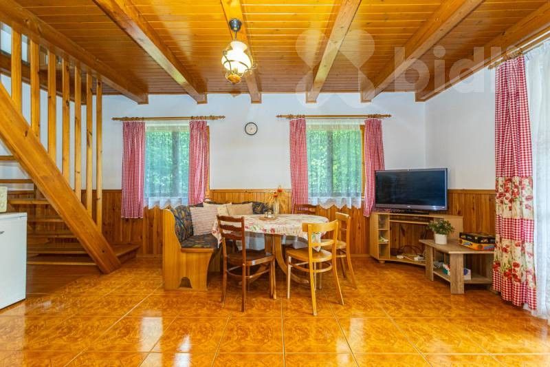 Chaty, Břehov, 95 m² - 2