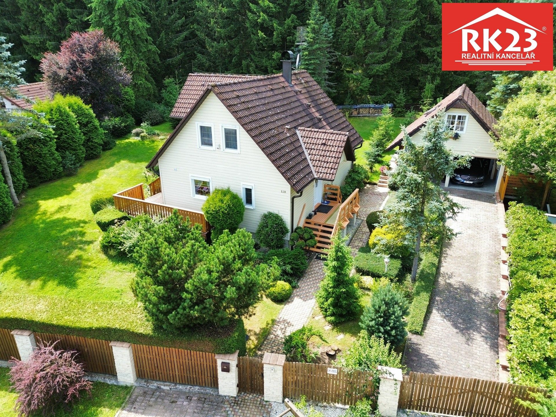 Prodej dům - Na Stráni, Valy, 170 m²