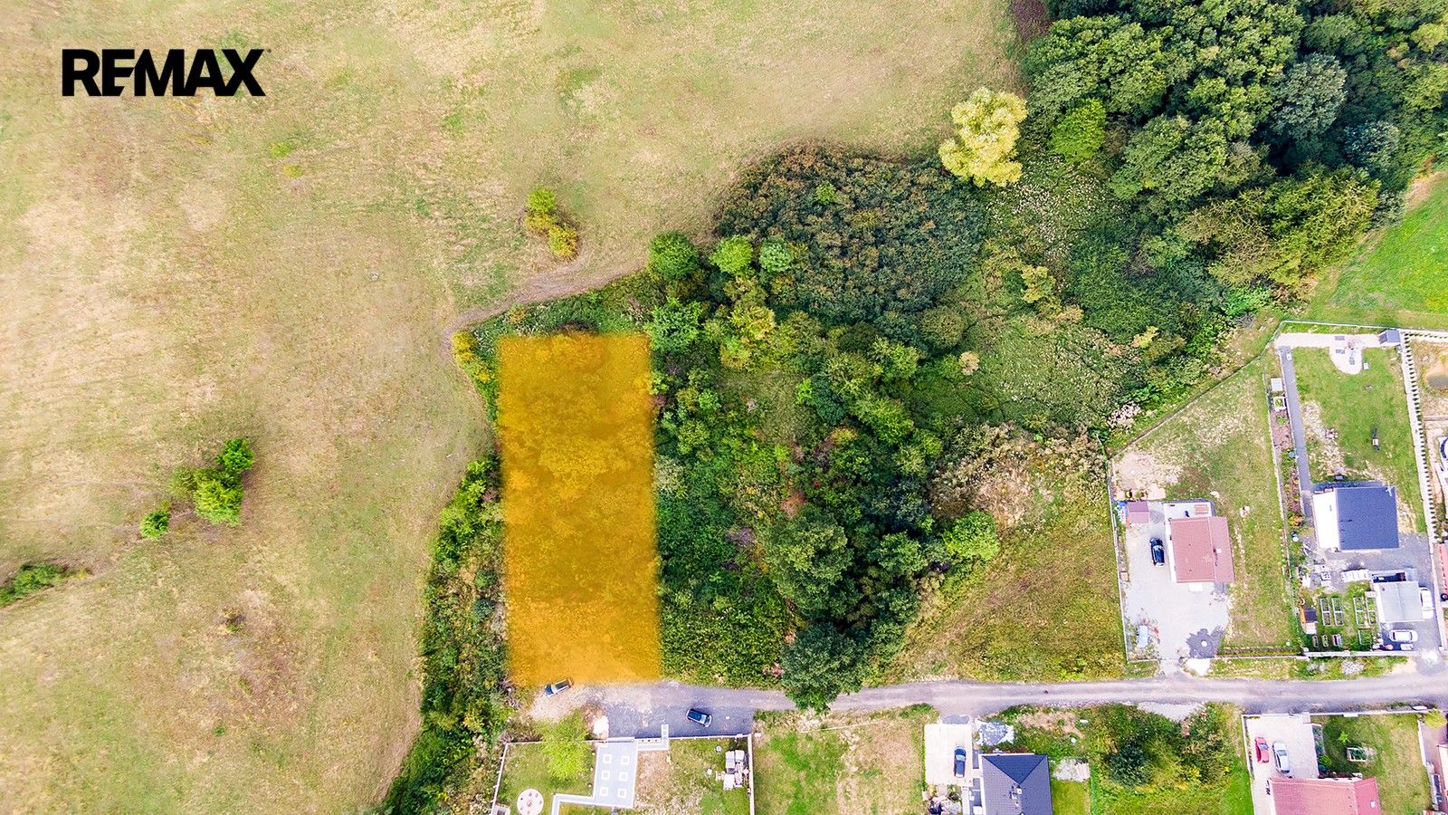 Louka, 1 212 m²