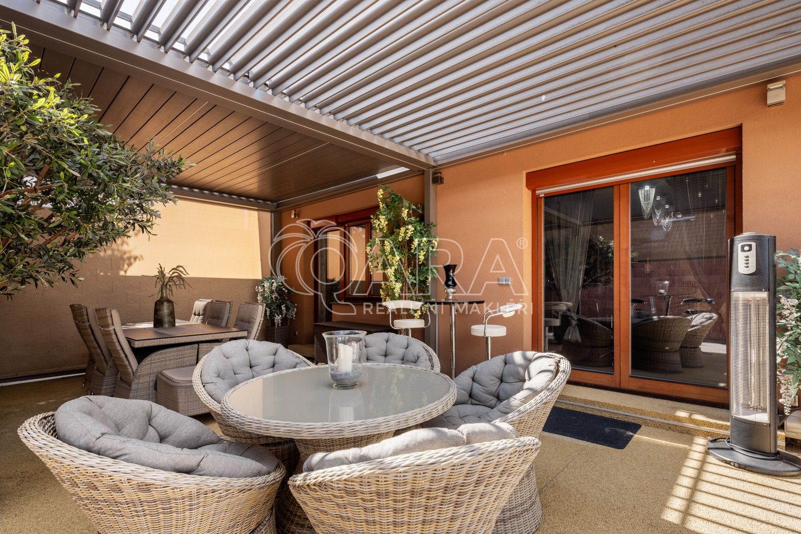 Prodej obchodní prostory - Jitrocelová, Zeleneč, 150 m²