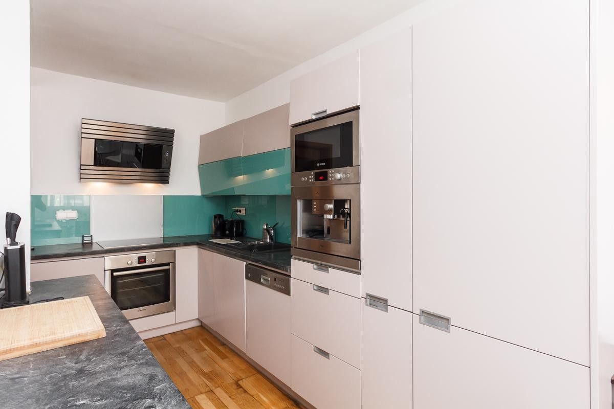 Byt 5+kk · 186 m² · Balbínova, Praha - 4